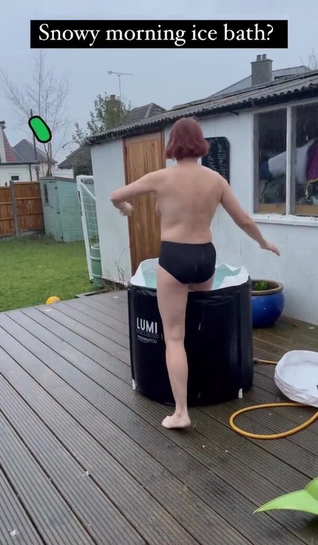 Sarah Cawood star sex photos