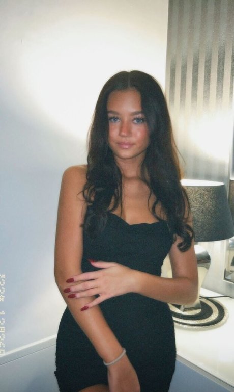 Sydney ra pornstar beautiful photo