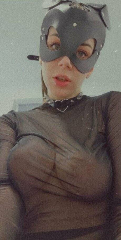 Elusiveutopia xxx actress galleries