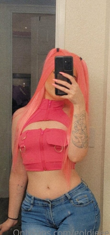 goldieee naked actress pictures