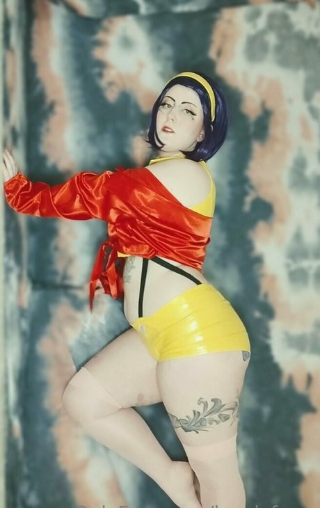 lovelyfawn erotic model picture