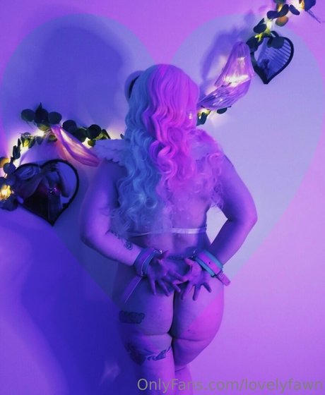 lovelyfawn erotic model pics