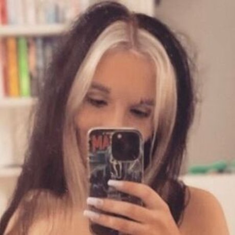 Pillie sex actress image