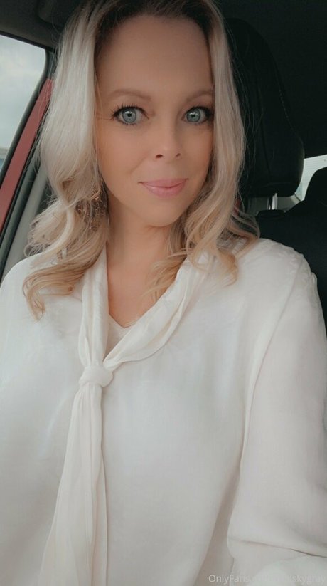 realskygray adult actress pictures