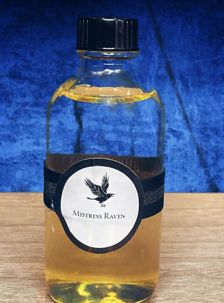 immistressraven beautiful actress pic