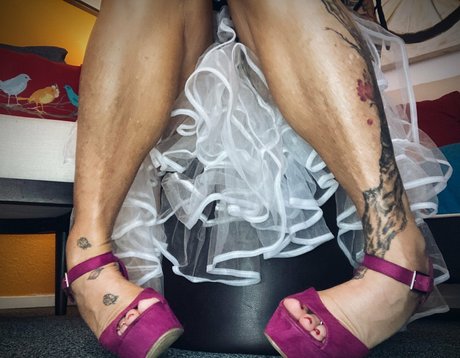 immistressraven hd pornstar image