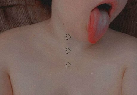 pupslut_ pornstar exclusive image