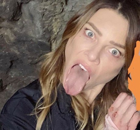 Lauren German model pics