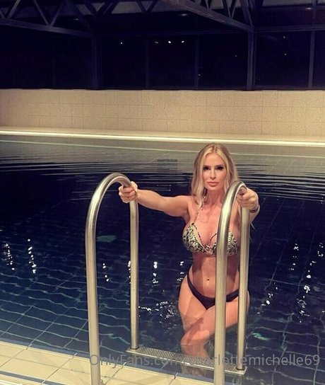 charlottemichelle69 beautiful pornstar images