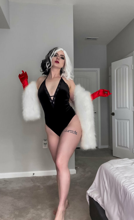 shakethatashefree pretty pornstar pics