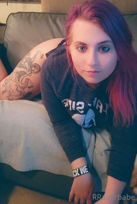 rrazorbabefree best star picture