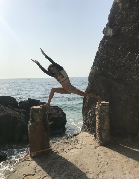 lizbecheeky pornstar beautiful pictures