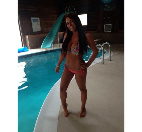 Emma Lynn Slavin star hot images