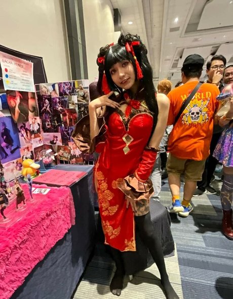 Zareen Quilop star nudes pic