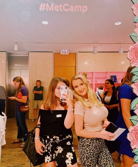 Taylor Z actress archive