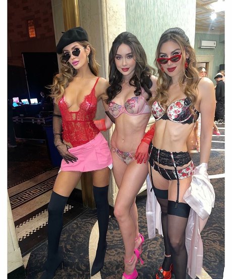 Tika Camaj hd pornstar galleries