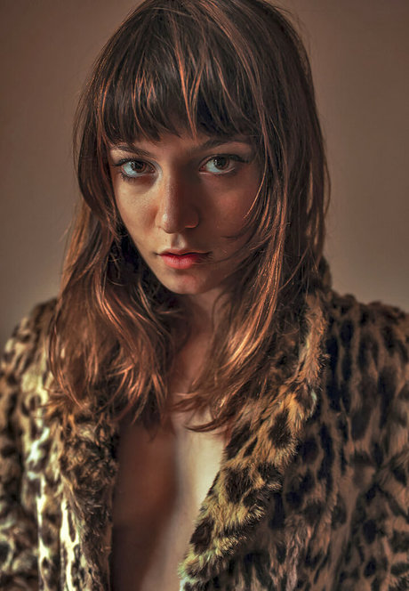 Ilgin Utin naked pornstar pics