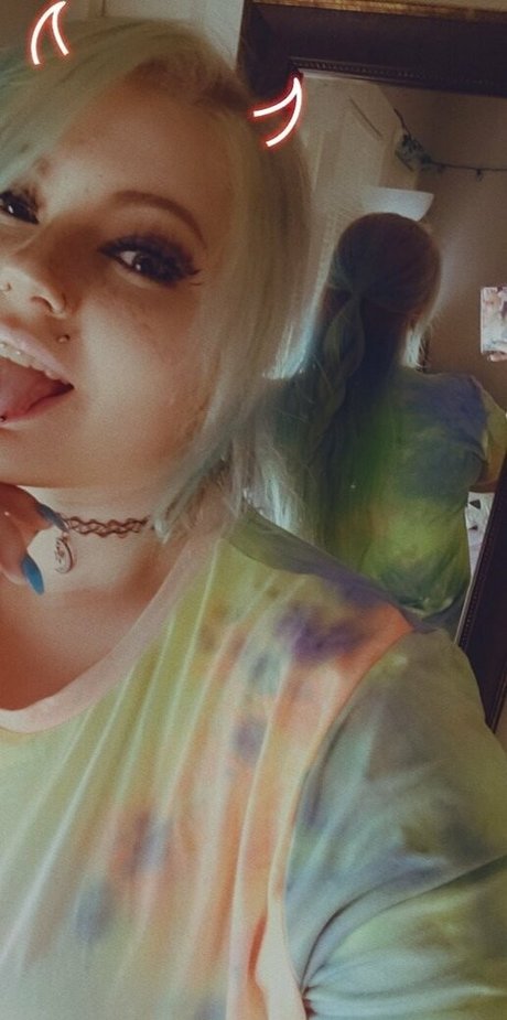 nikkimonstrosity porn model images