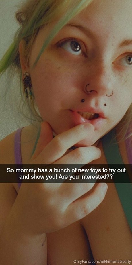 nikkimonstrosity hot actress photo