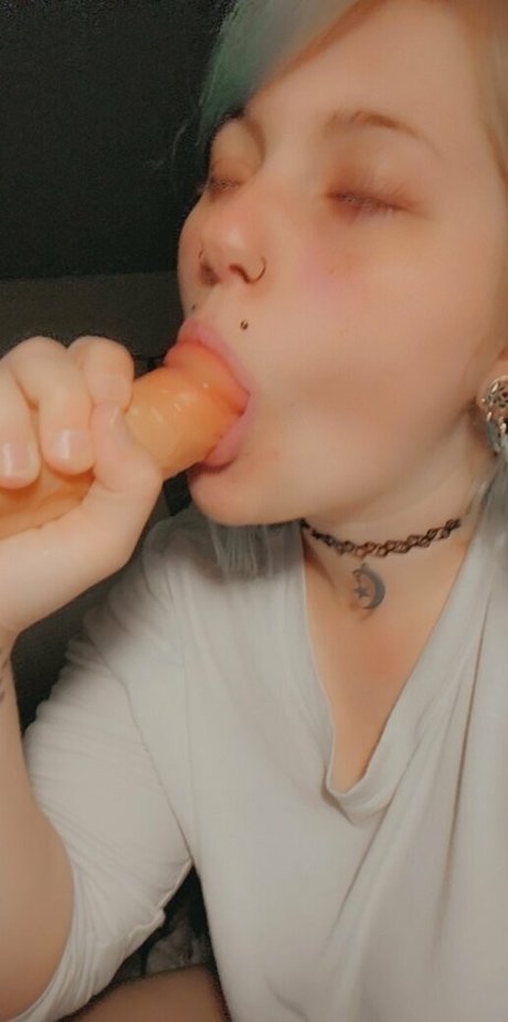 nikkimonstrosity star pretty gallery