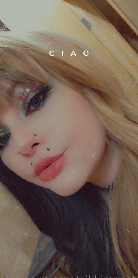 nikkimonstrosity art model picture