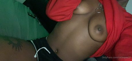 rockitpwr21 pornographic model picture