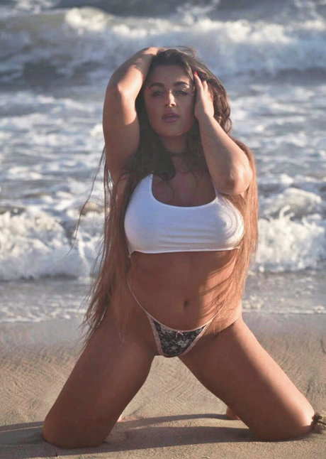 Nikiamarshalll star nice pic