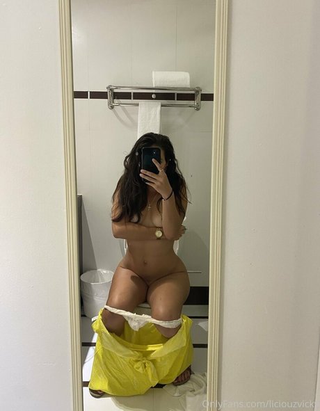 liciouzvicky exclusive star gallery