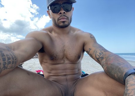 justicelv4 sex pornstar image