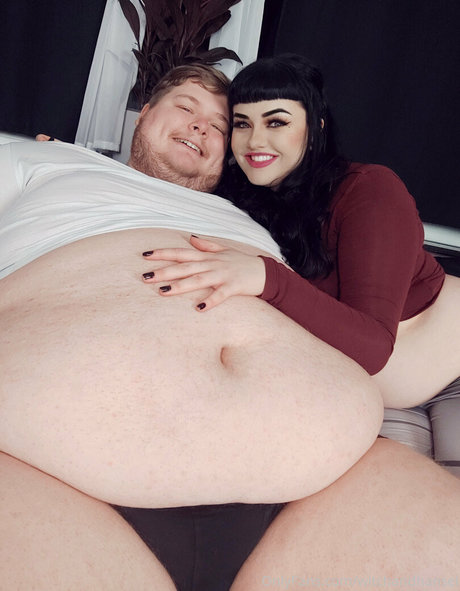 witchandhansel model high quality images