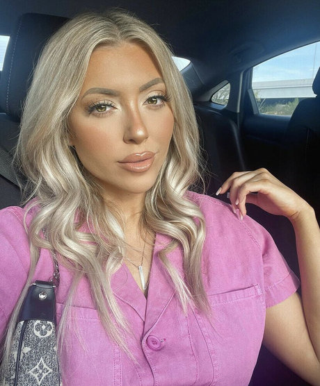 Amanda Casey Vance model adult archive