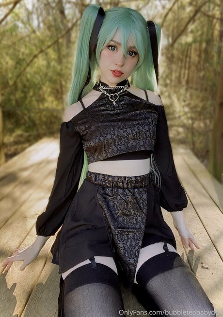 Bubbleteababydoll model erotic photos