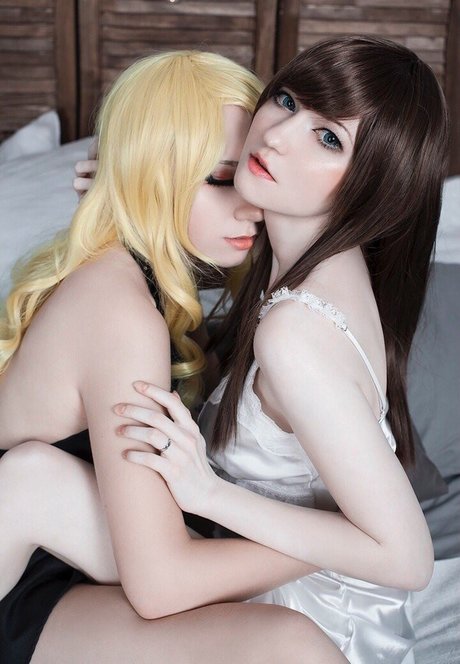 Erodaicon star adult photo