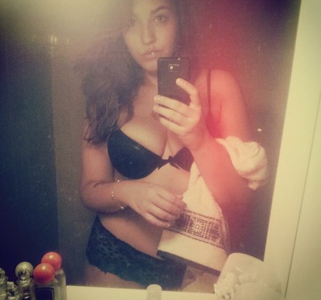 FerGabi model erotic pic