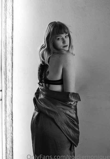 goldiemonique beautiful pornstar gallery