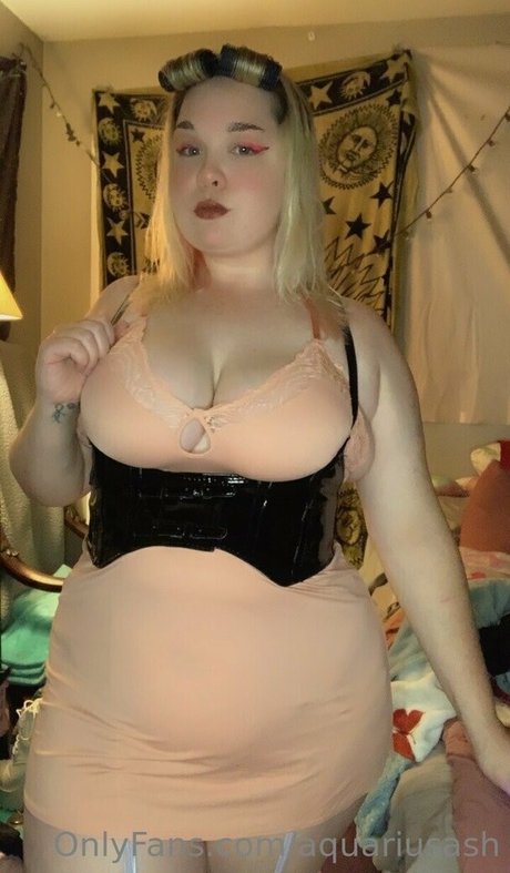 aquariusash pornstar nice photo