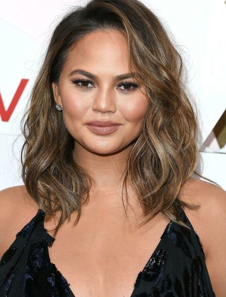 Chrissy Teigen free star images