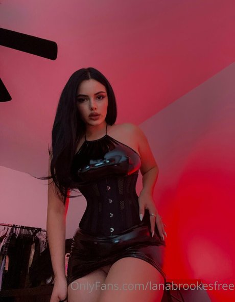 lanabrookesfree nudes star archive