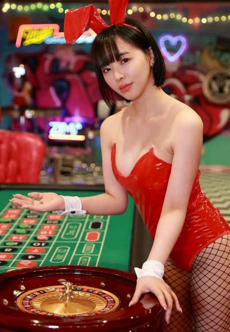 Tsubaki Sannomiya sexy star gallery