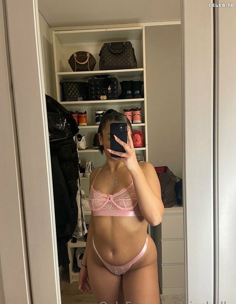 Vipshelly pretty star pic