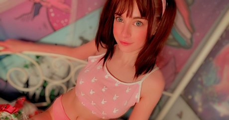 clarabelrose hot actress pictures