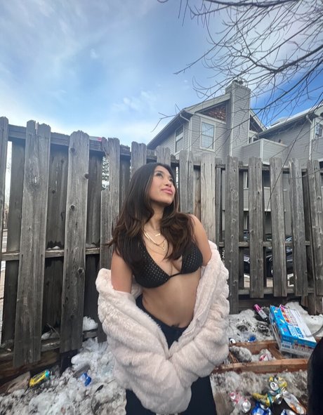 Krischelle Delgado star sexy pictures