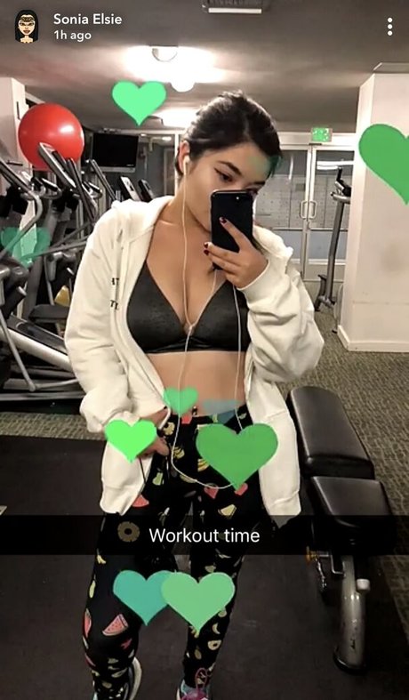 Sonia Elsie nude model pictures