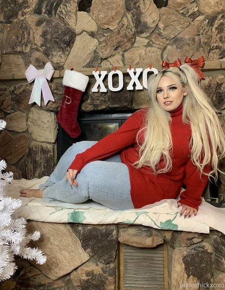 pixiechickxoxo nude actress images