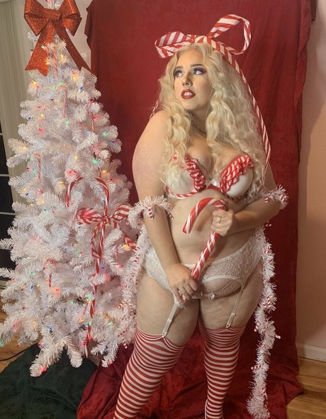 blonde tattoos onlyfans sex pic