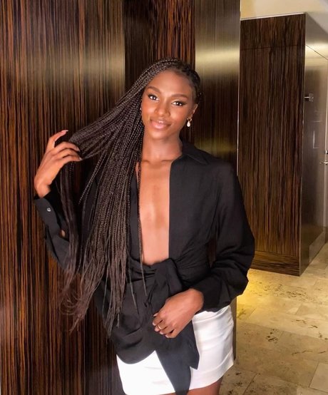 Dina Asher Smith model img