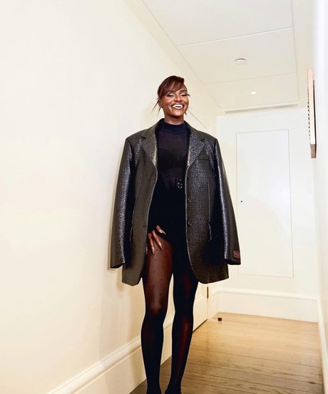 Dina Asher Smith high quality star photo