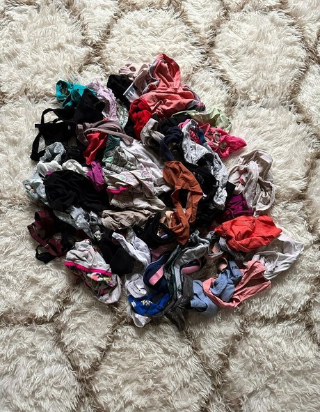 stormiskiesfreee free actress photo