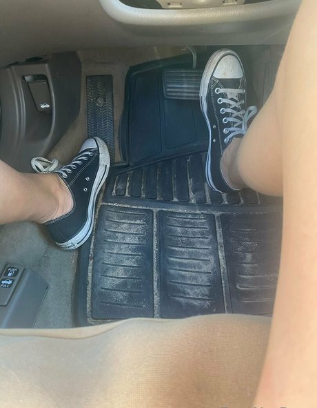 fxxtnxtdoor pretty actress photo