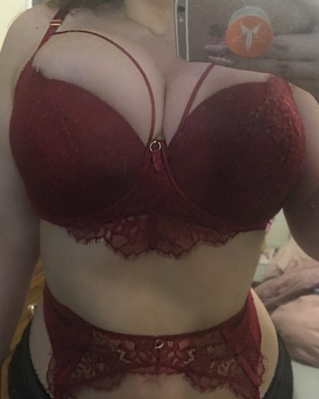 Lucy May Dawson erotic pornstar galleries